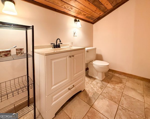 98 Canyon Pass, Cleveland, GA 30528