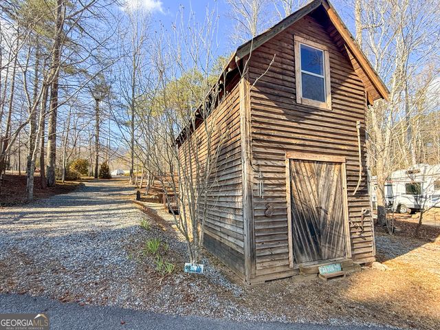 98 Canyon Pass, Cleveland, GA 30528