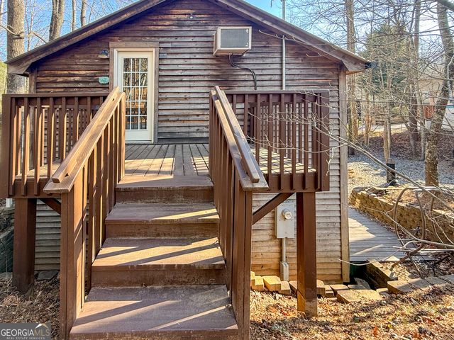 98 Canyon Pass, Cleveland, GA 30528