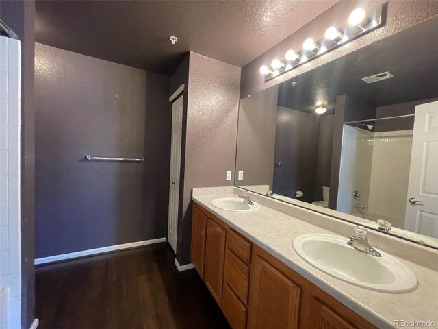 7440 S Blackhawk Street 8303, Englewood, CO 80112