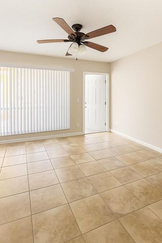 4850 NE 5th Avenue 110, Boca Raton, FL 33431