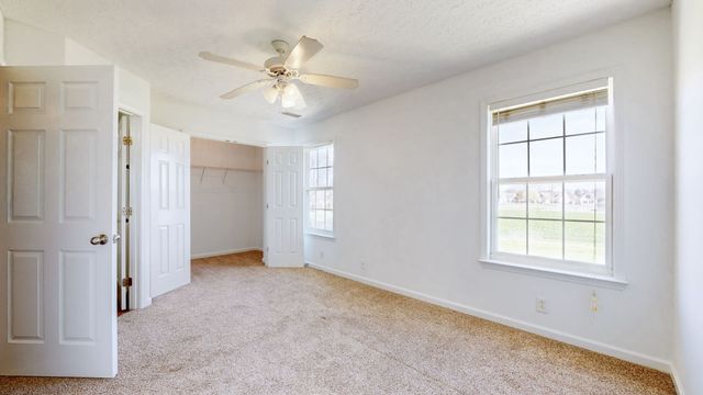 697 Crescent Rd, Murfreesboro, TN 37128