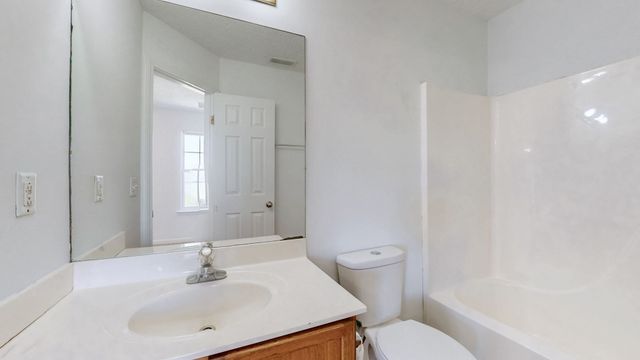 697 Crescent Rd, Murfreesboro, TN 37128