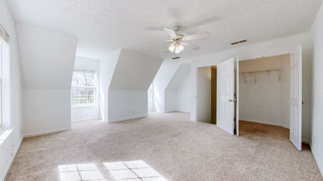 697 Crescent Rd, Murfreesboro, TN 37128