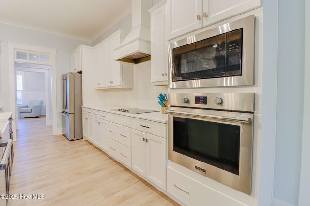 126 Jackline Drive, Hampstead, NC 28443