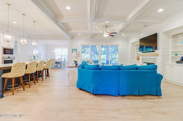 126 Jackline Drive, Hampstead, NC 28443