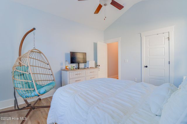 126 Jackline Drive, Hampstead, NC 28443