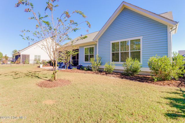 126 Jackline Drive, Hampstead, NC 28443