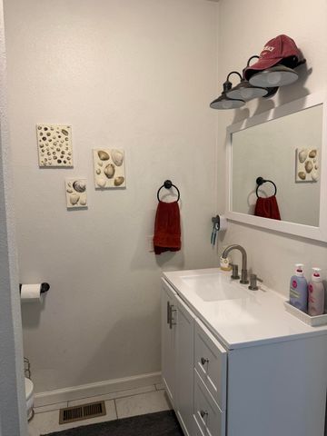 302 W 10th Street, Galena, MO 65656