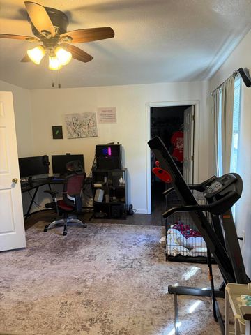 302 W 10th Street, Galena, MO 65656