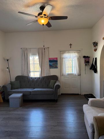 302 W 10th Street, Galena, MO 65656