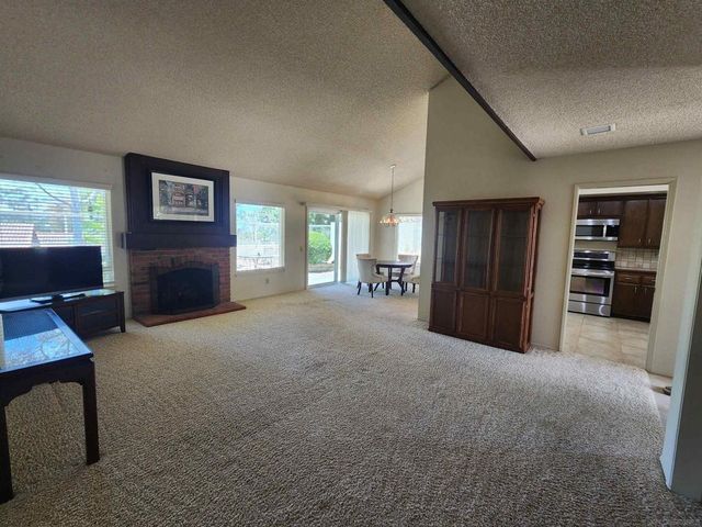 723 Santa Camelia, Solana Beach, CA 92075