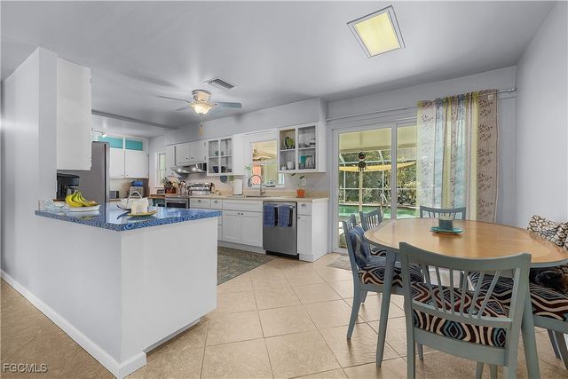 5935 Trout RD, Bokeelia, FL 33922