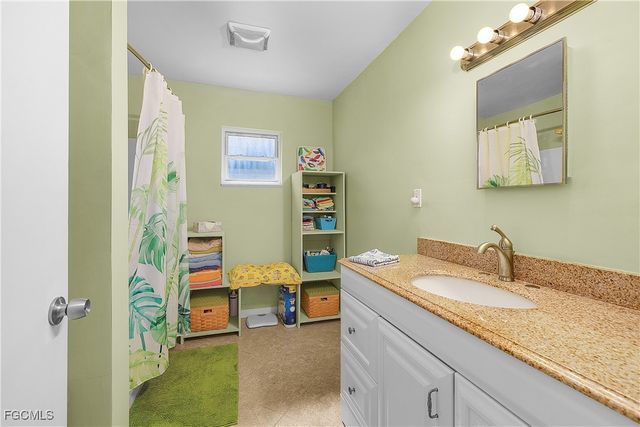 5935 Trout RD, Bokeelia, FL 33922