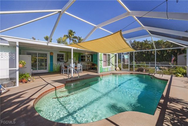 5935 Trout RD, Bokeelia, FL 33922