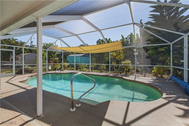 5935 Trout RD, Bokeelia, FL 33922