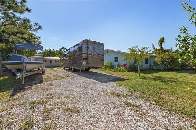 5935 Trout RD, Bokeelia, FL 33922