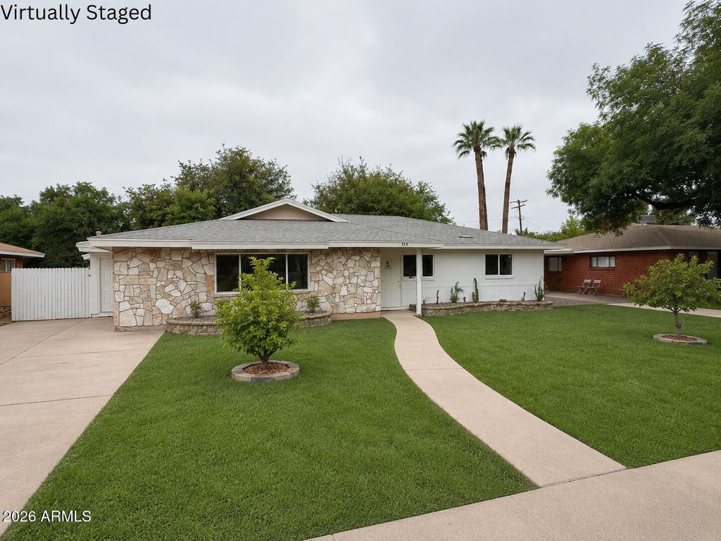 Image 2 of property listing at 315 E ENCANTO Drive, Tempe, AZ 85281