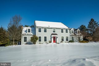 20 STANDING TREE CIR, Southampton, PA 18966
