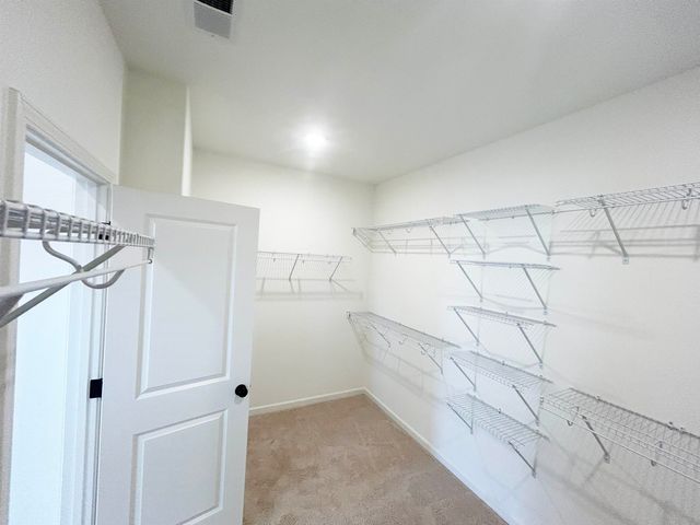 150 MISTY MEADOWS DR, Oakland, TN 38060