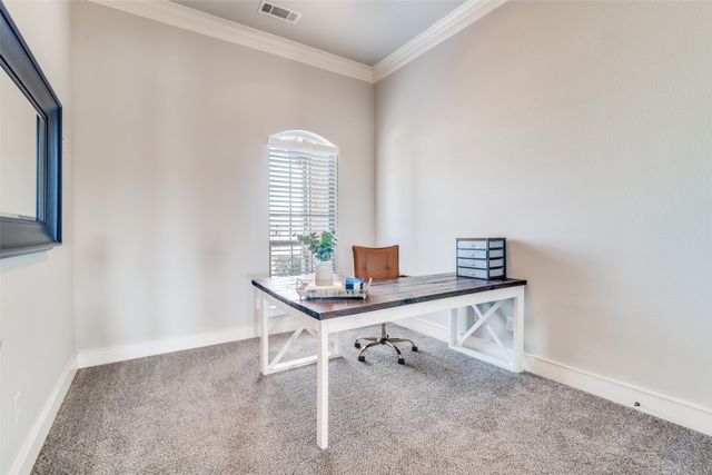 10055 Dorsett Drive, Talty, TX 75126