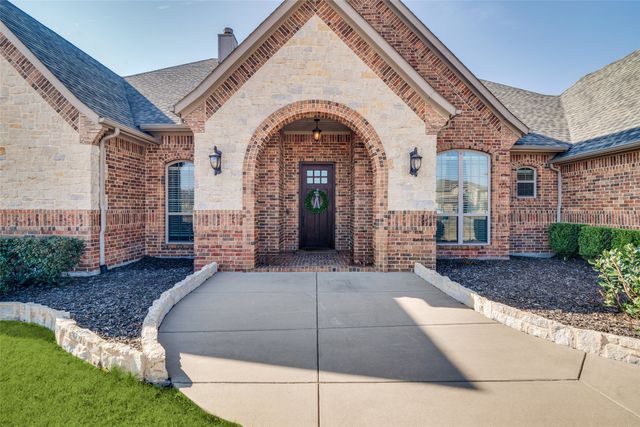 10055 Dorsett Drive, Talty, TX 75126