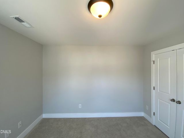 36 Spruce Hollow Circle, Spring Lake, NC 28390