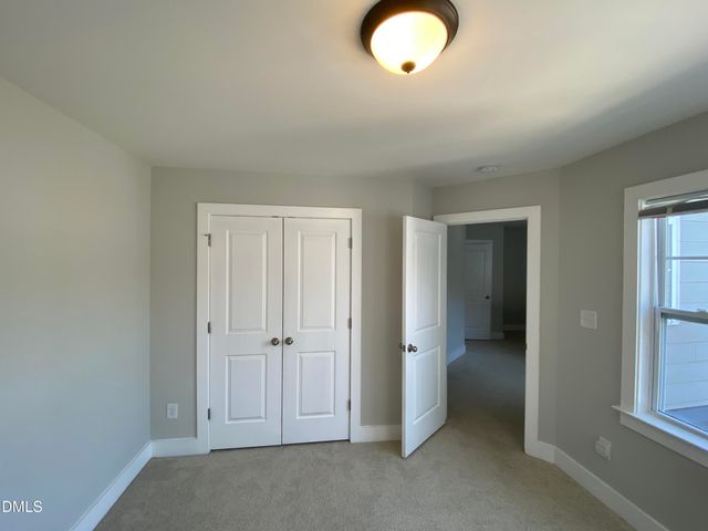 36 Spruce Hollow Circle, Spring Lake, NC 28390