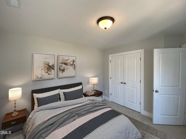 36 Spruce Hollow Circle, Spring Lake, NC 28390