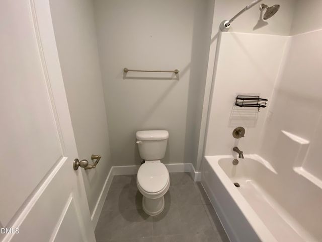 36 Spruce Hollow Circle, Spring Lake, NC 28390