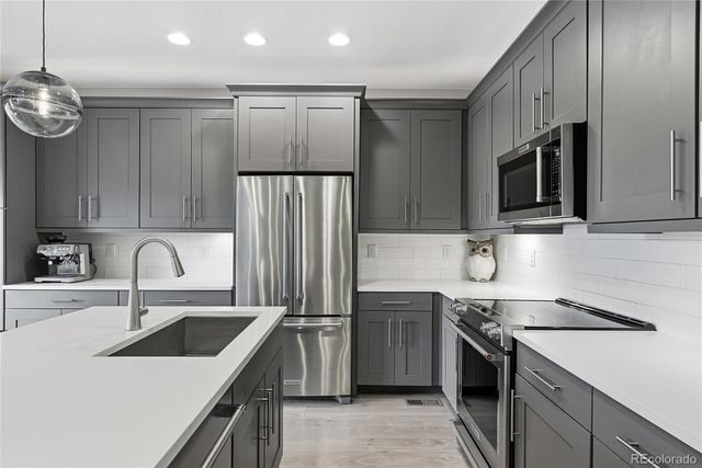 6375 S Harvest Street, Aurora, CO 80016