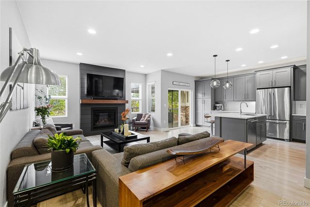 6375 S Harvest Street, Aurora, CO 80016