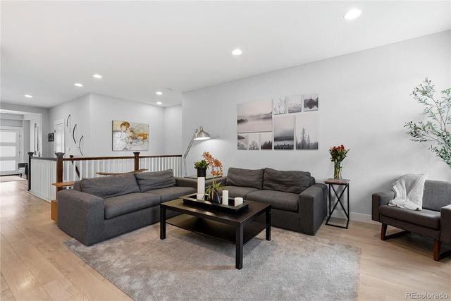 6375 S Harvest Street, Aurora, CO 80016