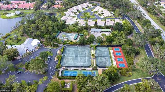 290 Naples Cove DR 2206, Naples, FL 34110