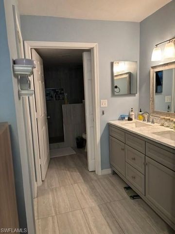 290 Naples Cove DR 2206, Naples, FL 34110