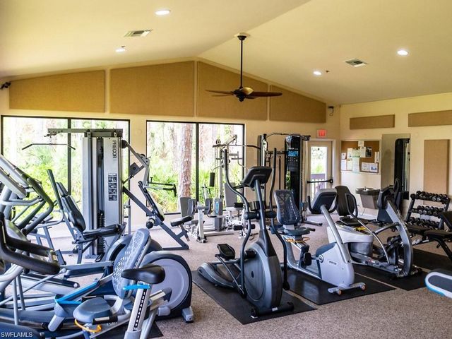 290 Naples Cove DR 2206, Naples, FL 34110