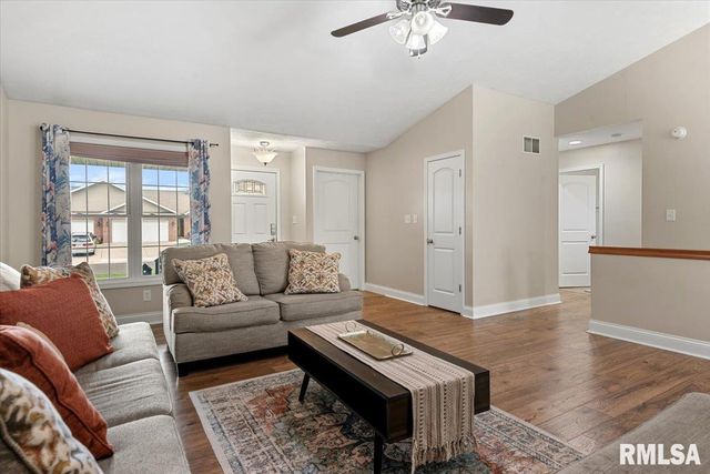 2907 CINDY Lane, Springfield, IL 62711