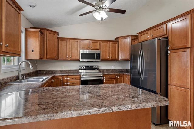 2907 CINDY Lane, Springfield, IL 62711