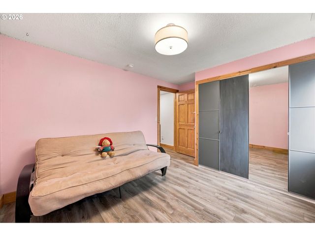 26129 Ne C C LANDON Rd, Yacolt, WA 98675