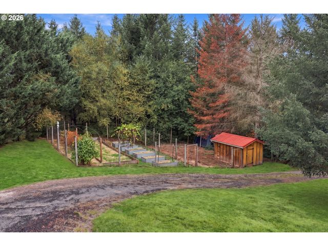 26129 Ne C C LANDON Rd, Yacolt, WA 98675