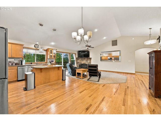 26129 Ne C C LANDON Rd, Yacolt, WA 98675