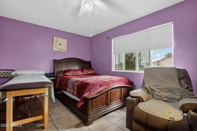 10548 W CARON Drive, Sun City, AZ 85351