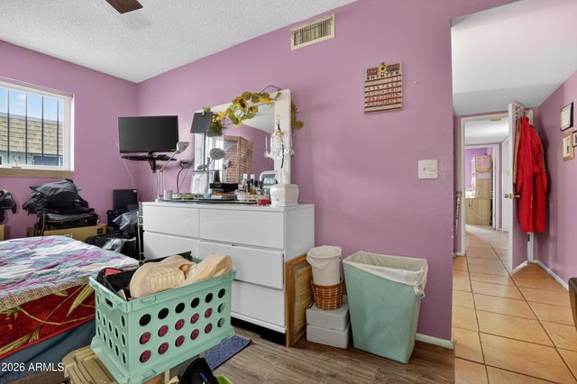 10548 W CARON Drive, Sun City, AZ 85351