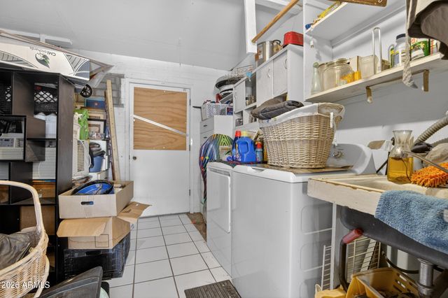 10548 W CARON Drive, Sun City, AZ 85351