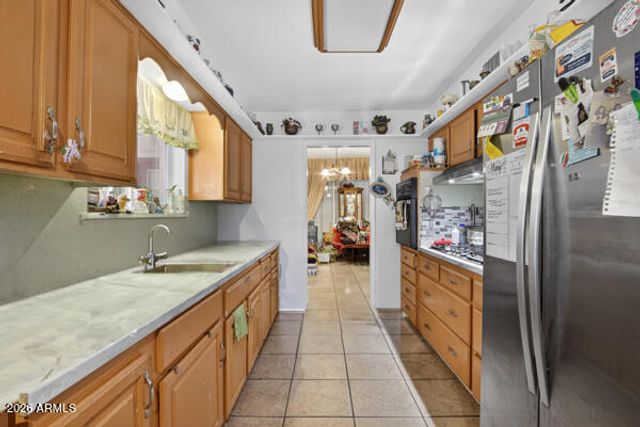 10548 W CARON Drive, Sun City, AZ 85351