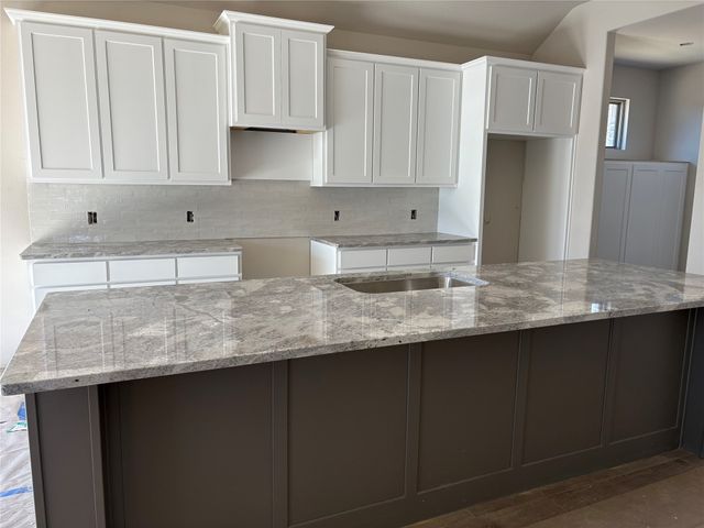 481 W Jefferson Street, Van Alstyne, TX 75495