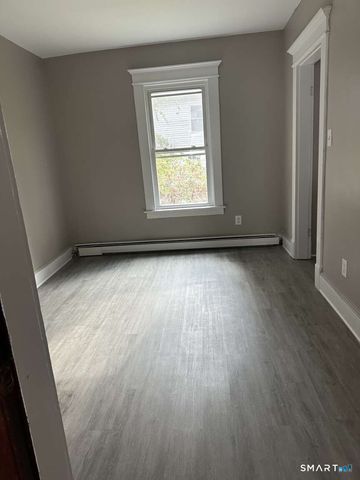 231 North Main Street, Naugatuck, CT 06770