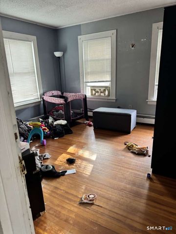 231 North Main Street, Naugatuck, CT 06770