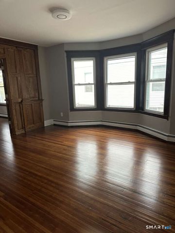 231 North Main Street, Naugatuck, CT 06770