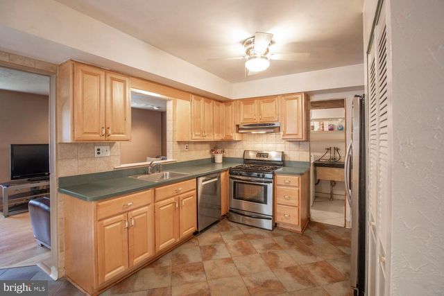 3237 FARRAGUT CT, Bensalem, PA 19020